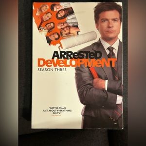 DVD/BLU RAY - BUNDLE 4 FOR $25 - ARRESTED DEVELOPMENT SEASON 3
